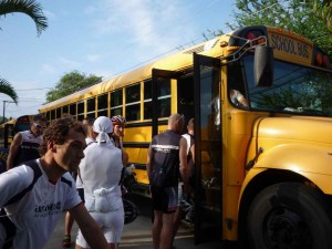Einstieg in den Schulbus